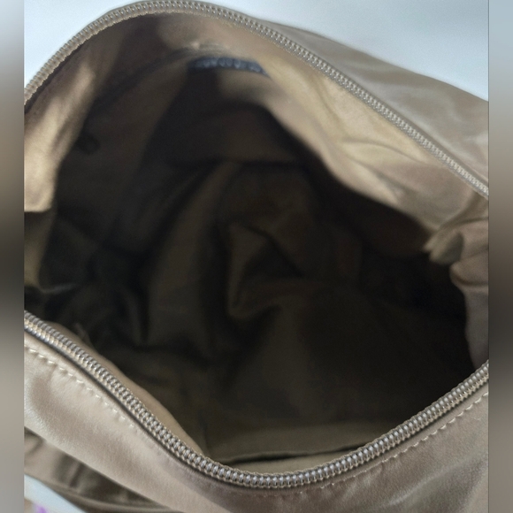 Bueno Double Strap Shoulder Bag Super Soft Faux Leather Taupe CLEAN CONDITION - Picture 11 of 13